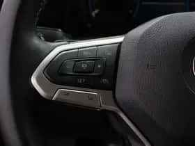 Volkswagen Golf (2022) thumbnail 15
