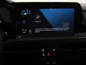 Volkswagen Golf (2022) thumbnail 37