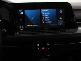 Volkswagen Golf (2022) thumbnail 38