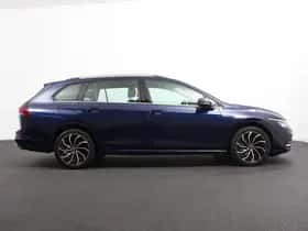 Volkswagen Golf (2022) thumbnail 9