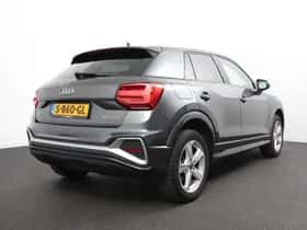Audi Q2 (2021) thumbnail 7
