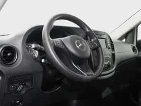 Mercedes-Benz Vito (2019) thumbnail 2