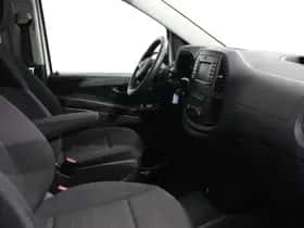 Mercedes-Benz Vito (2019) thumbnail 3
