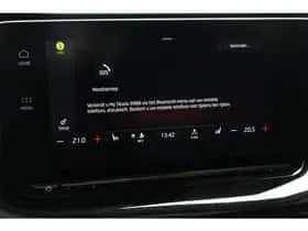 Škoda Octavia (2021) thumbnail 24