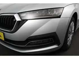 Škoda Octavia (2021) thumbnail 28
