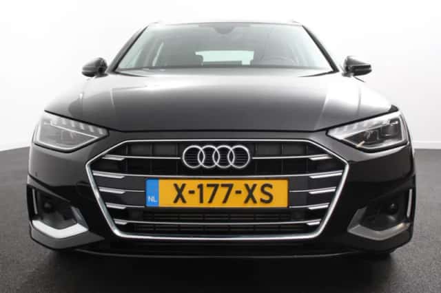Audi A4 (2020) thumbnail 5