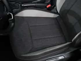 Škoda Kamiq (2021) thumbnail 23