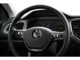 Volkswagen T-Roc (2020) thumbnail 16