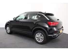 Volkswagen T-Roc (2020) thumbnail 24