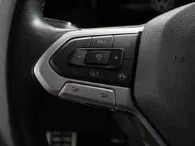 Volkswagen Golf (2022) thumbnail 17