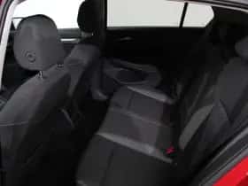 Volkswagen Golf (2022) thumbnail 29