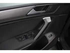 Volkswagen Tiguan (2022) thumbnail 16