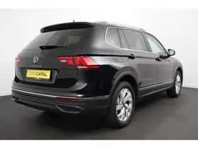 Volkswagen Tiguan (2022) thumbnail 6