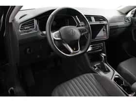 Volkswagen Tiguan (2022) thumbnail 9