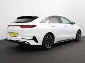 Kia Proceed (2022) thumbnail 6