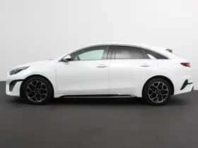 Kia Proceed (2022) thumbnail 7