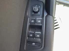 Volkswagen Tiguan (2021) thumbnail 15