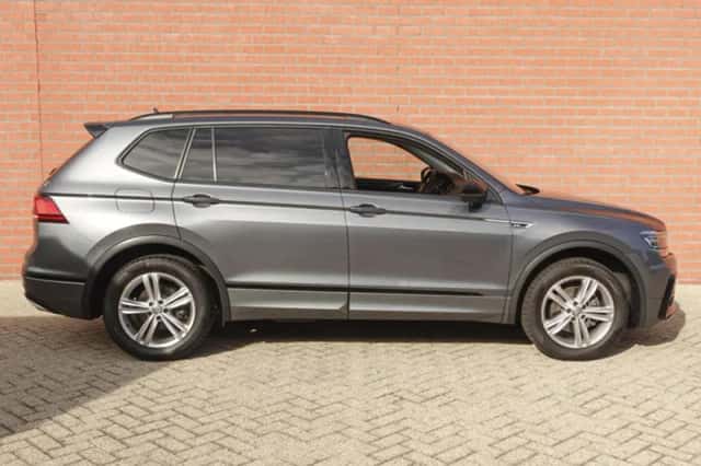 Volkswagen Tiguan (2021) thumbnail 6