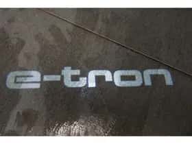 Audi e-tron (2019) thumbnail 22