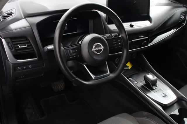 Nissan Qashqai (2024) thumbnail 2