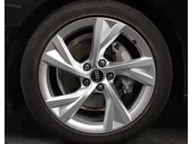 Audi A4 (2021) thumbnail 2