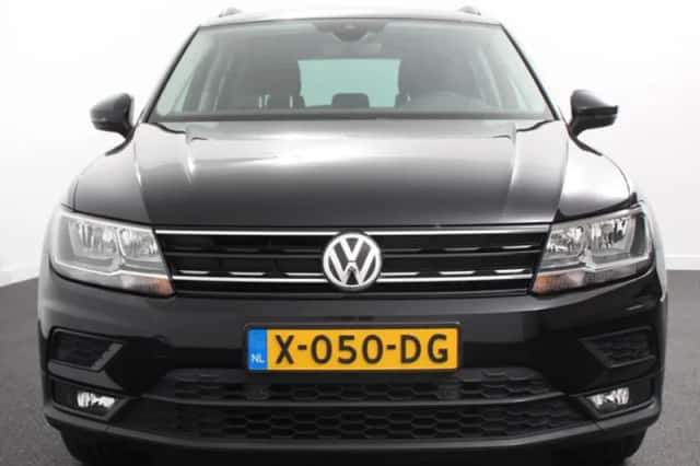 Volkswagen Tiguan (2020) thumbnail 4