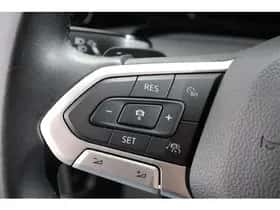 Volkswagen Golf (2021) thumbnail 11