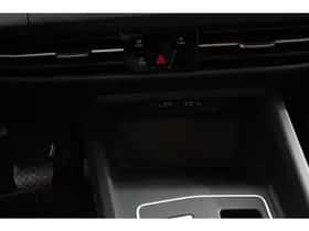 Volkswagen Golf (2021) thumbnail 15