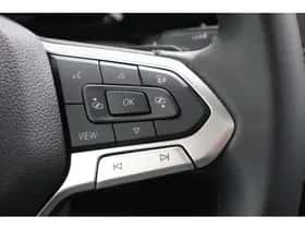 Volkswagen Golf (2022) thumbnail 15