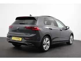 Volkswagen Golf (2022) thumbnail 6