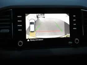 Škoda Karoq (2024) thumbnail 2