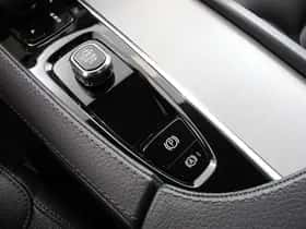 Volvo XC90 (2021) thumbnail 21