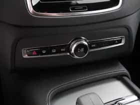 Volvo XC90 (2021) thumbnail 23