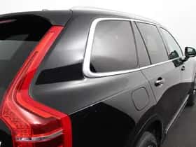 Volvo XC90 (2021) thumbnail 36