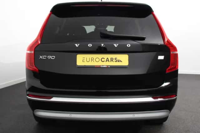 Volvo XC90 (2021) thumbnail 5
