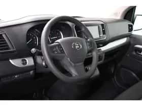 Toyota Proace (2022) thumbnail 2