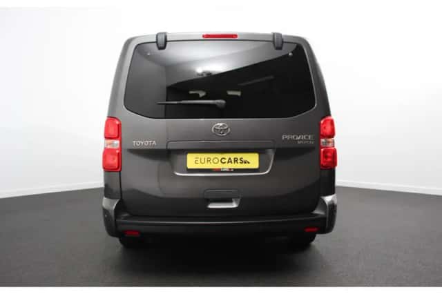 Toyota Proace (2022) thumbnail 5