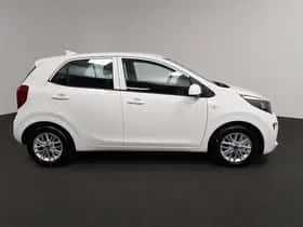 Kia Picanto (2023) thumbnail 8