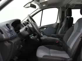 Opel Vivaro (2019) thumbnail 23