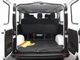 Opel Vivaro (2019) thumbnail 40