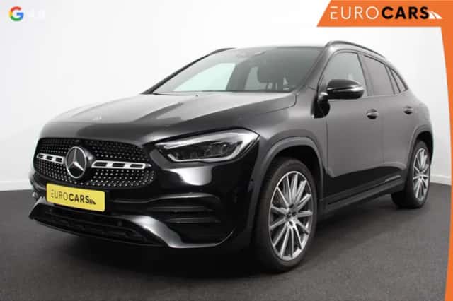 Mercedes-Benz GLA (2023) thumbnail 1