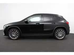 Mercedes-Benz GLA thumbnail 6