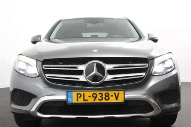 Mercedes-Benz GLC-Klasse (2016) thumbnail 4