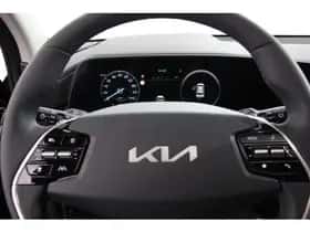 Kia Niro EV (2023) thumbnail 11
