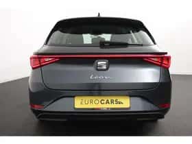 SEAT Leon (2021) thumbnail 3