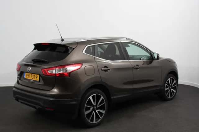 Nissan Qashqai (2017) thumbnail 6