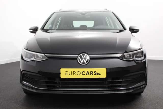 Volkswagen Golf (2021) thumbnail 4