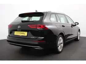Volkswagen Golf (2021) thumbnail 6