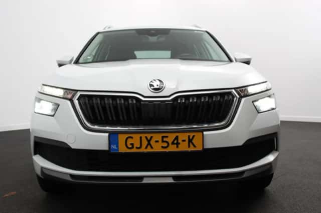Škoda Kamiq (2021) thumbnail 4