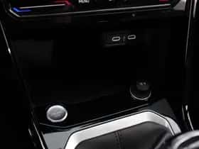 Volkswagen T-Roc (2025) thumbnail 18